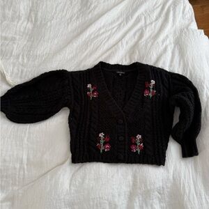 NWOT For Love&Lemons Amaryllis Floral Embroidered Cable Knit Cropped size M